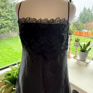 Laundry By Shelli Segal Black Lace-Trim Slip Chemise